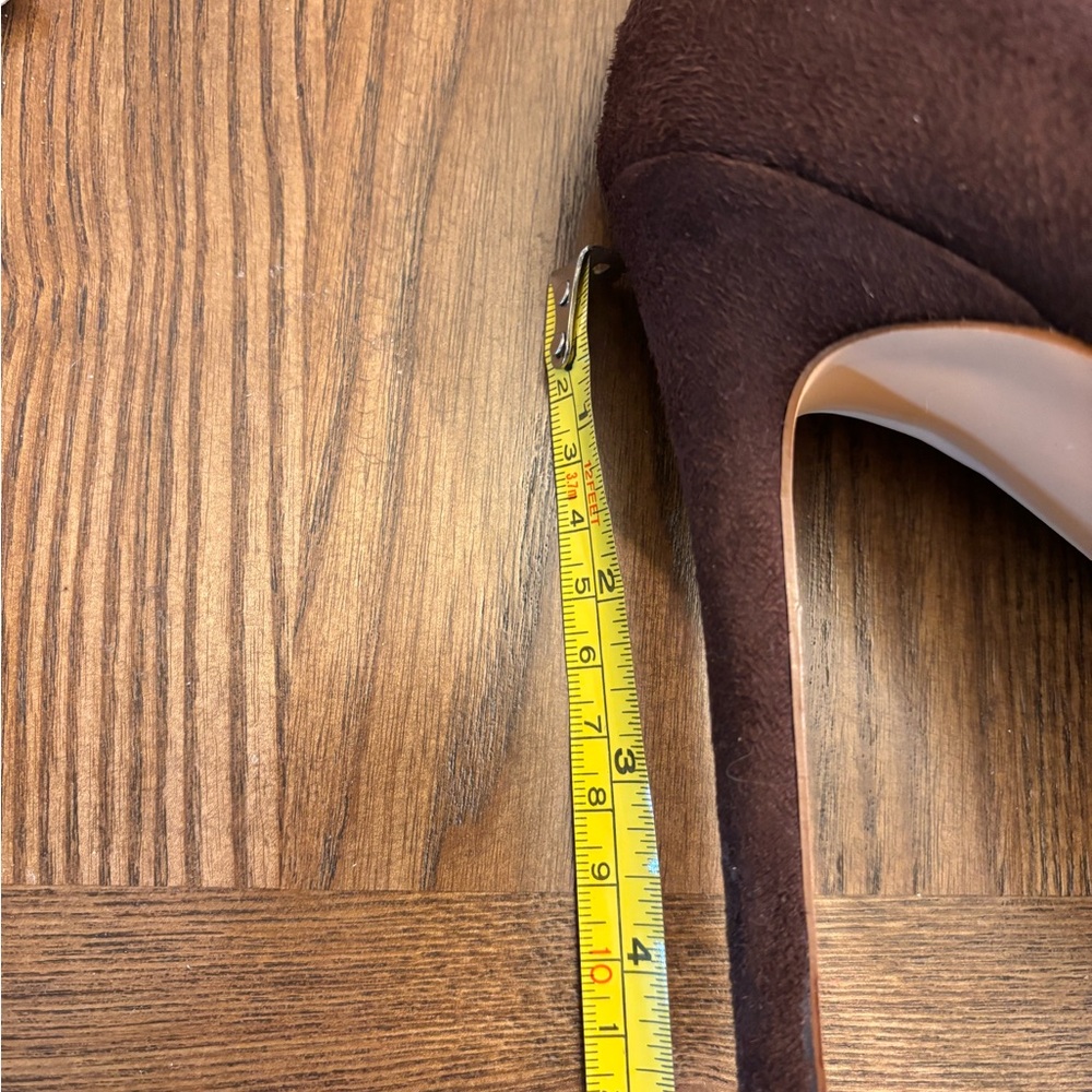 Chic Over-the-Knee Brown Boots - Picture 3 of 7
